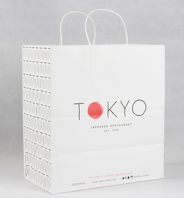 服裝紙袋和塑料服裝袋相比有哪些優(yōu)勢？